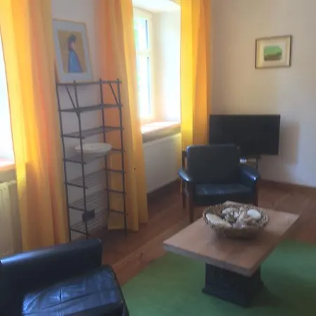 Apartment Im Schul & Rathhaus Obervolkach *